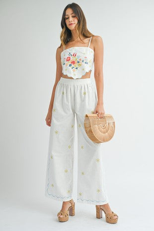 Linen Embroidered Pants Set